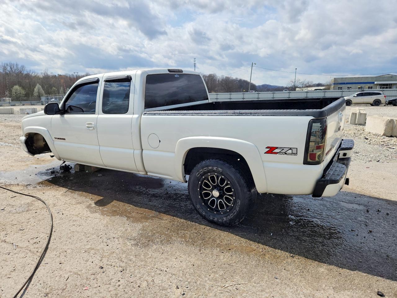 2004 CHEVROLET Silverado