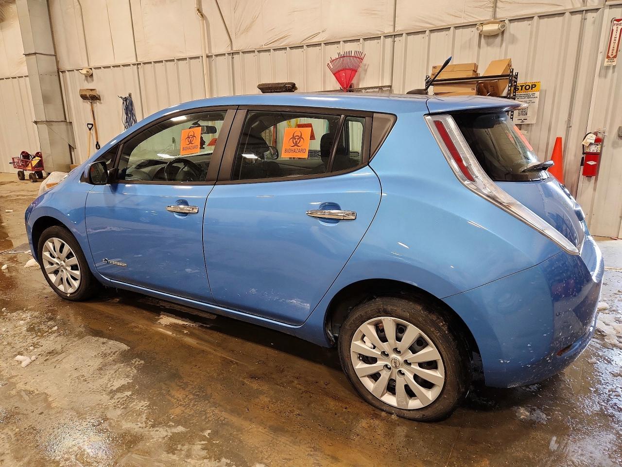 2013 NISSAN LEAF
