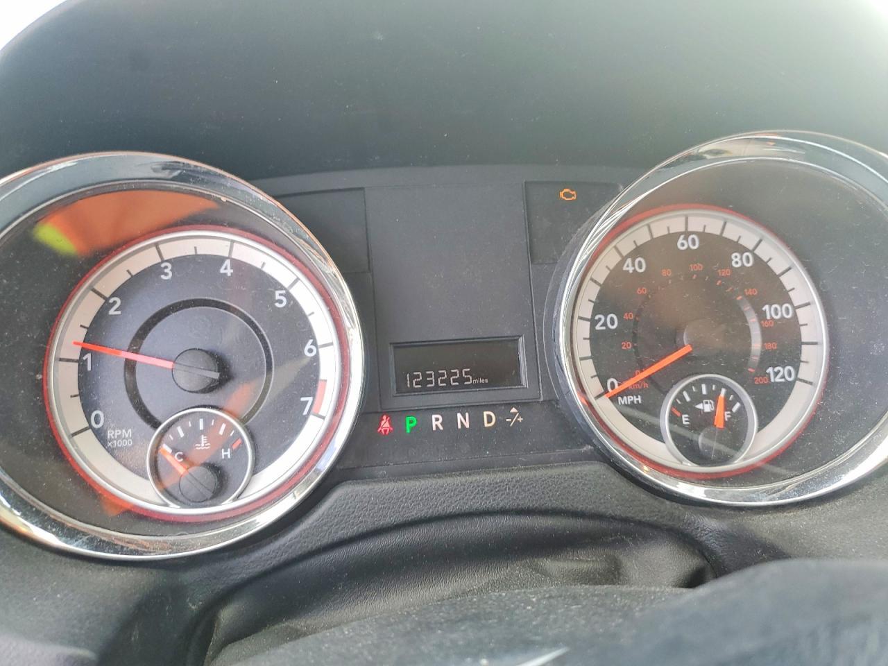 2011 DODGE GRAND CARAVAN