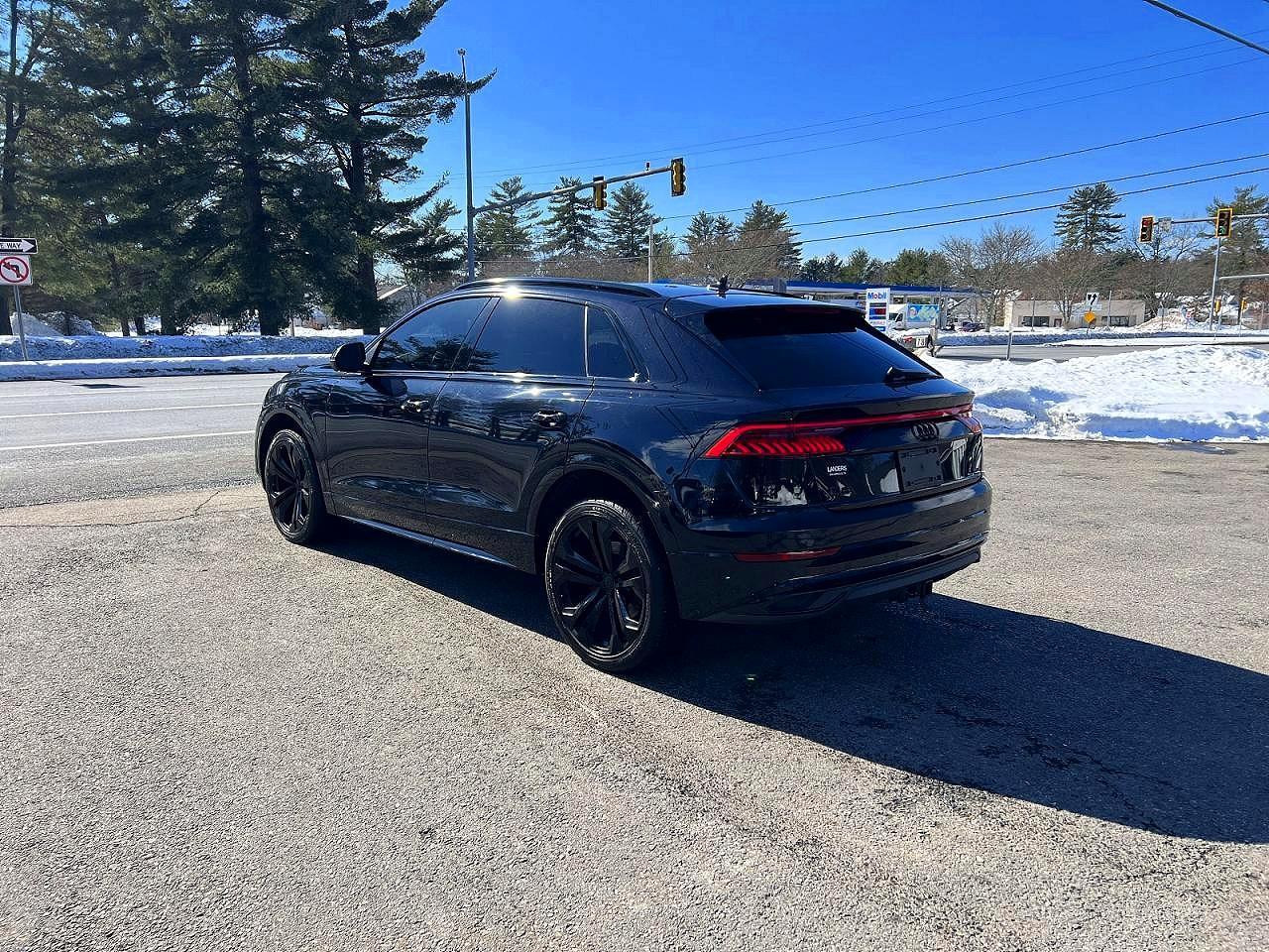 2019 AUDI Q8