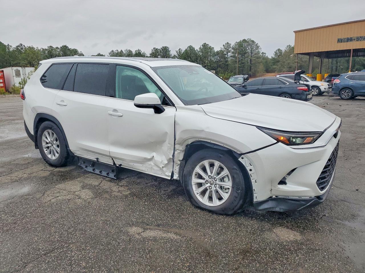 2025 TOYOTA HIGHLANDER