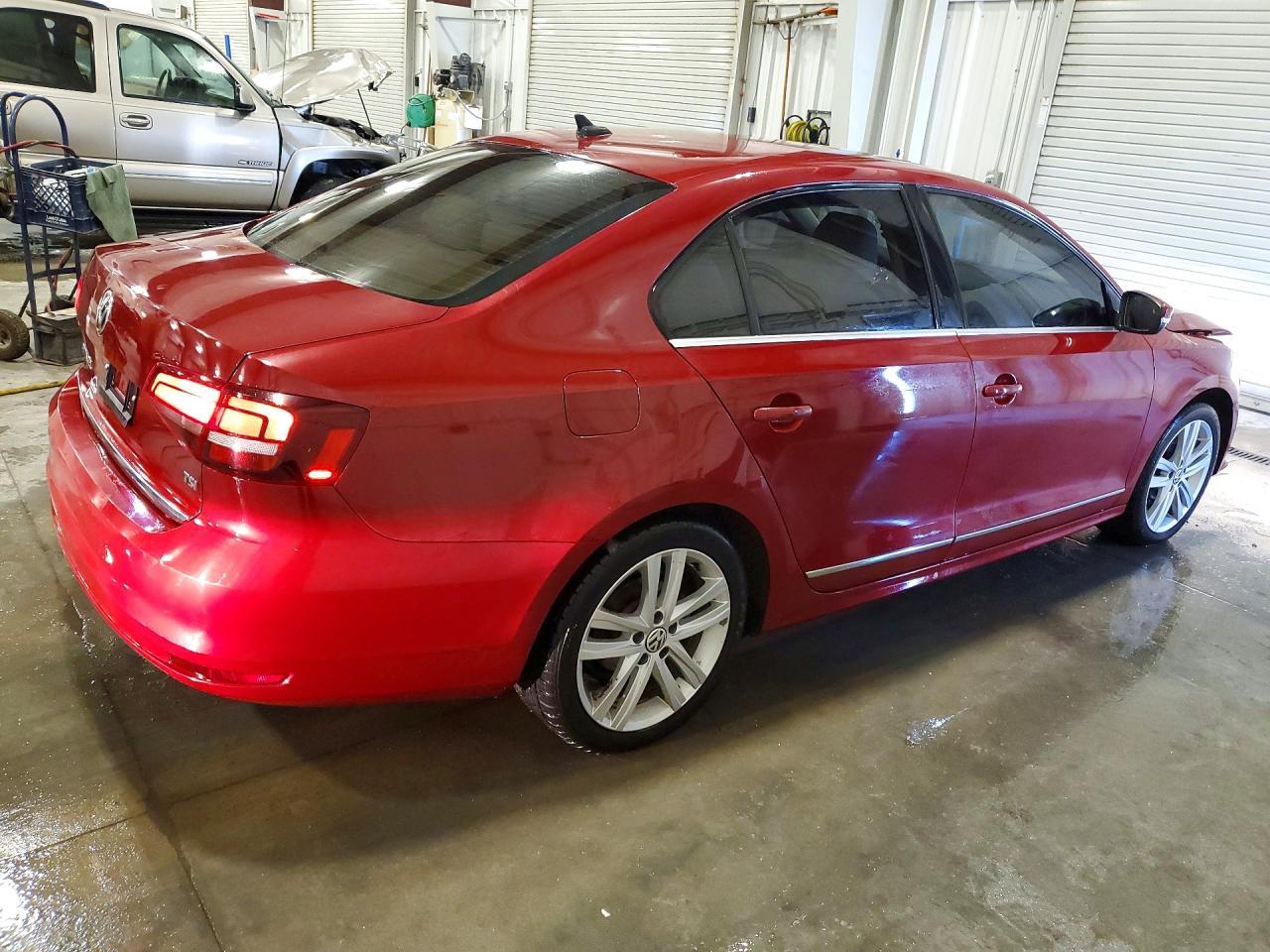 2017 VOLKSWAGEN JETTA