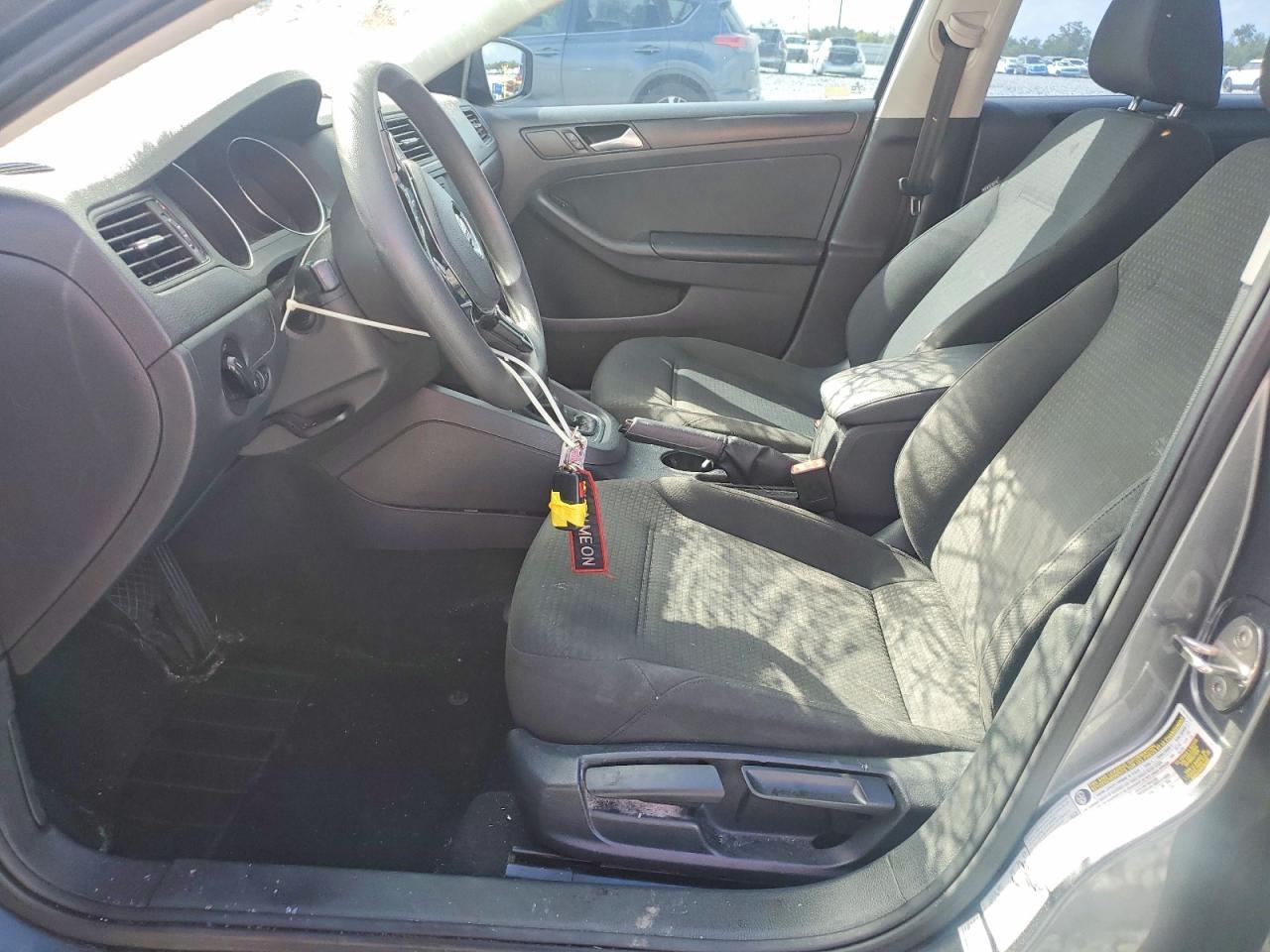 2015 VOLKSWAGEN JETTA
