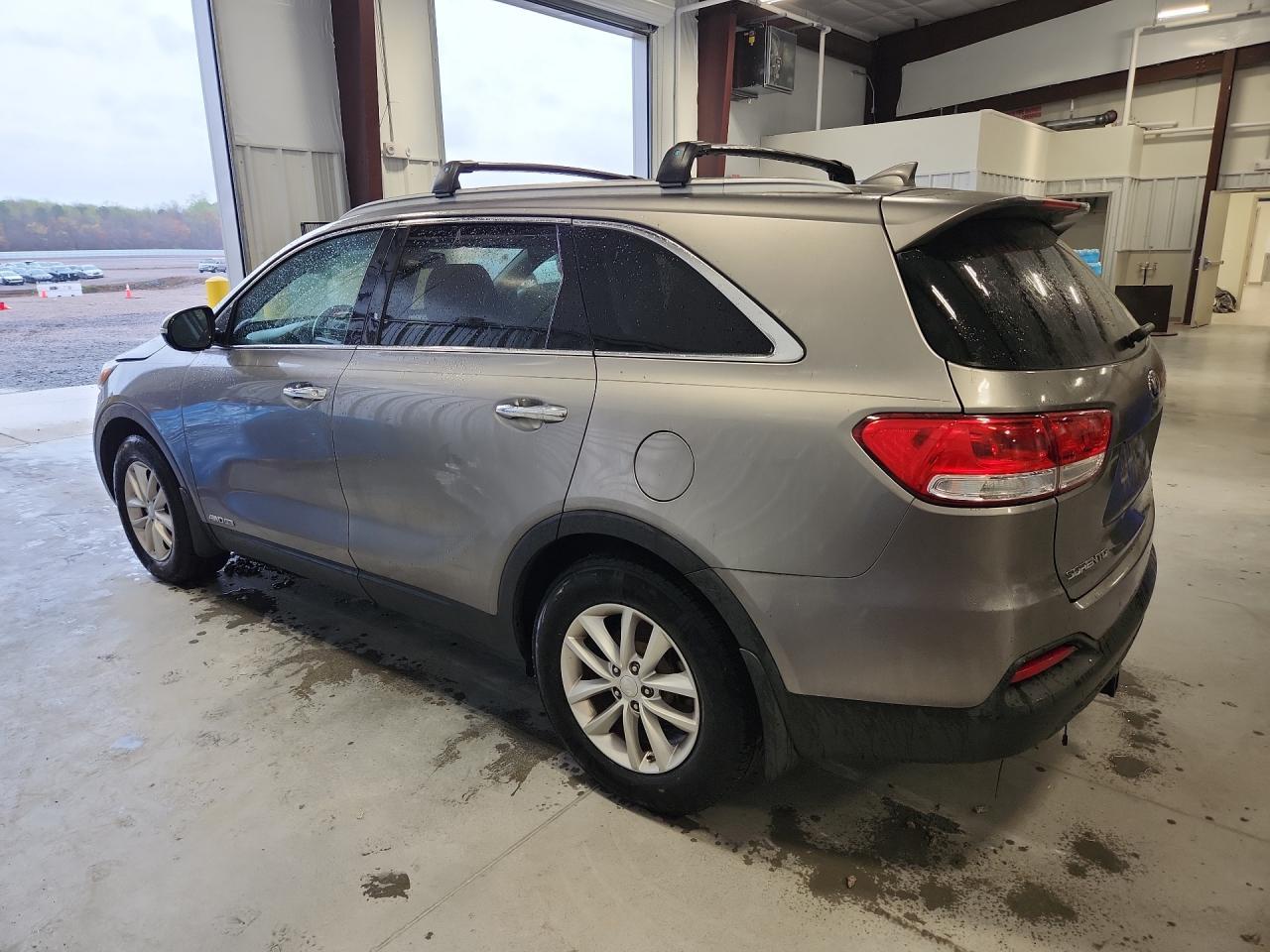 2016 KIA SORENTO