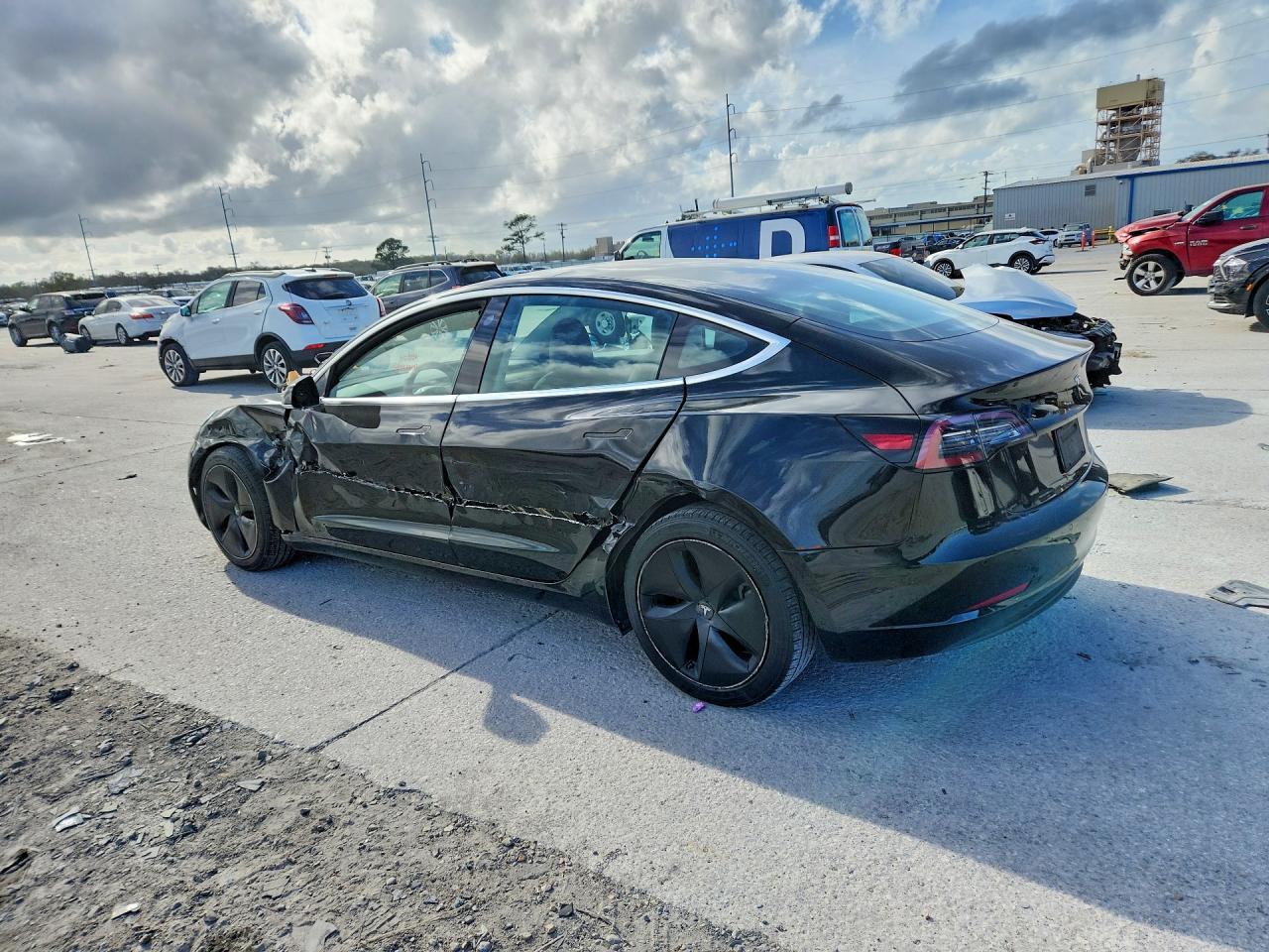 2020 TESLA MODEL 3