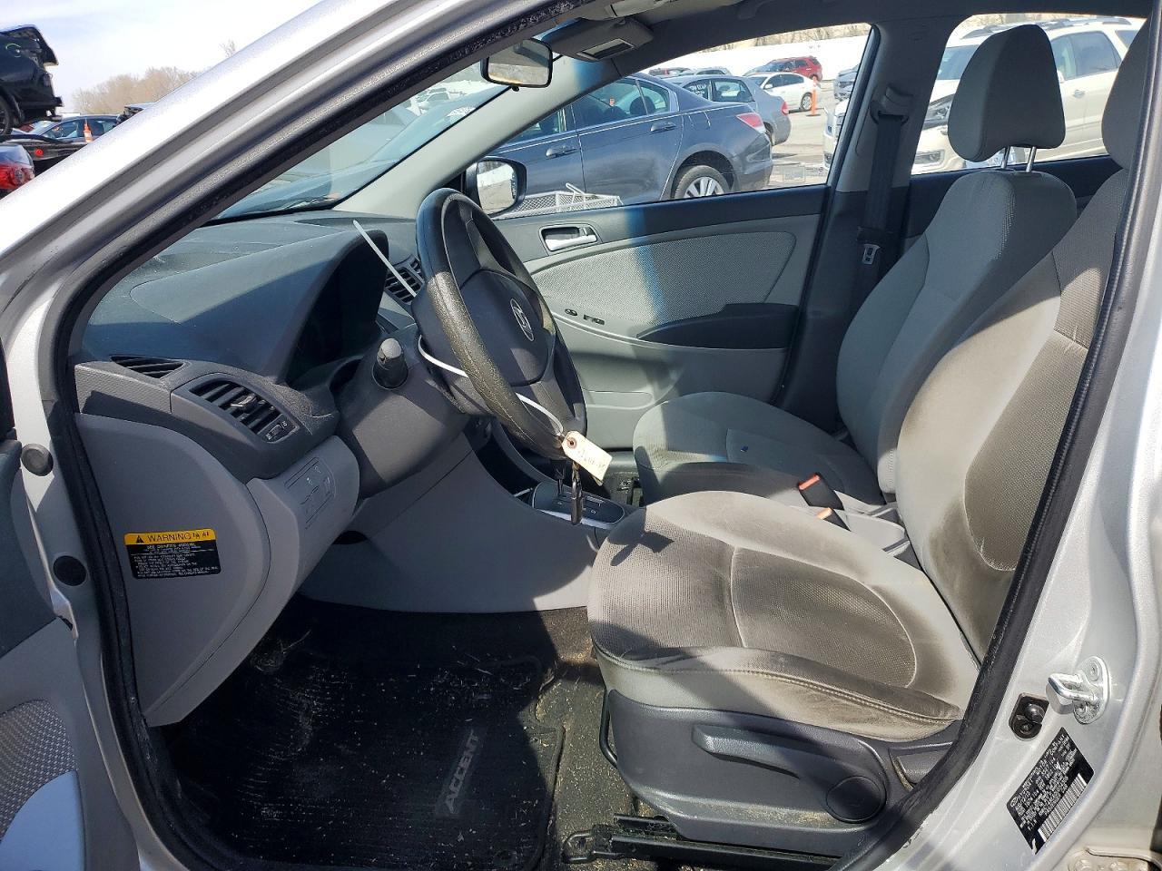 2013 HYUNDAI ACCENT