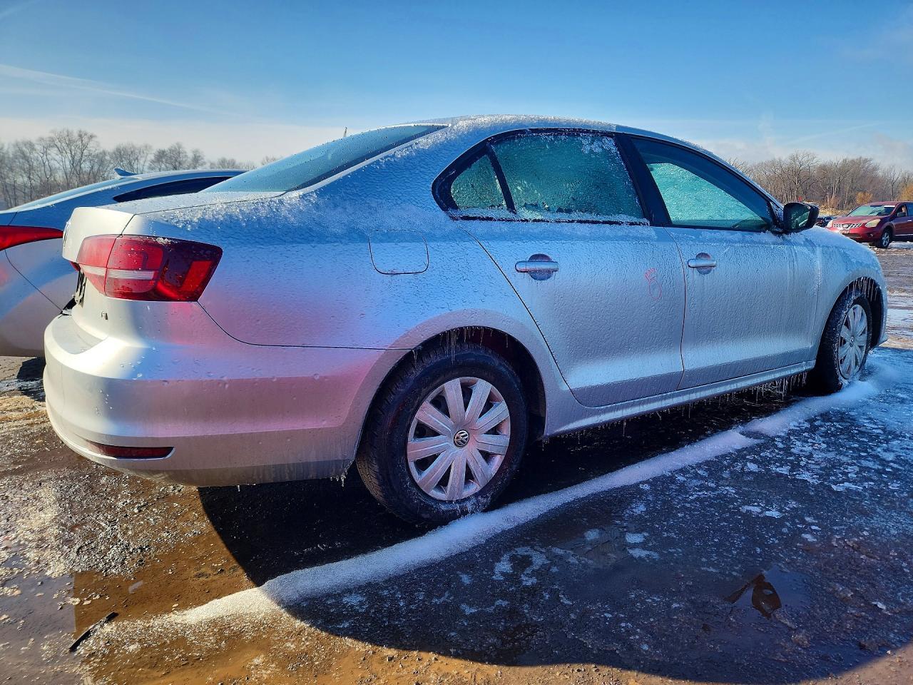 2016 VOLKSWAGEN JETTA