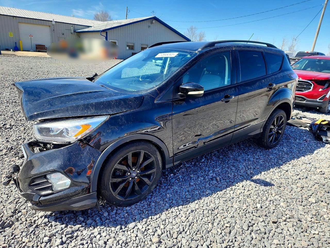 2017 FORD ESCAPE