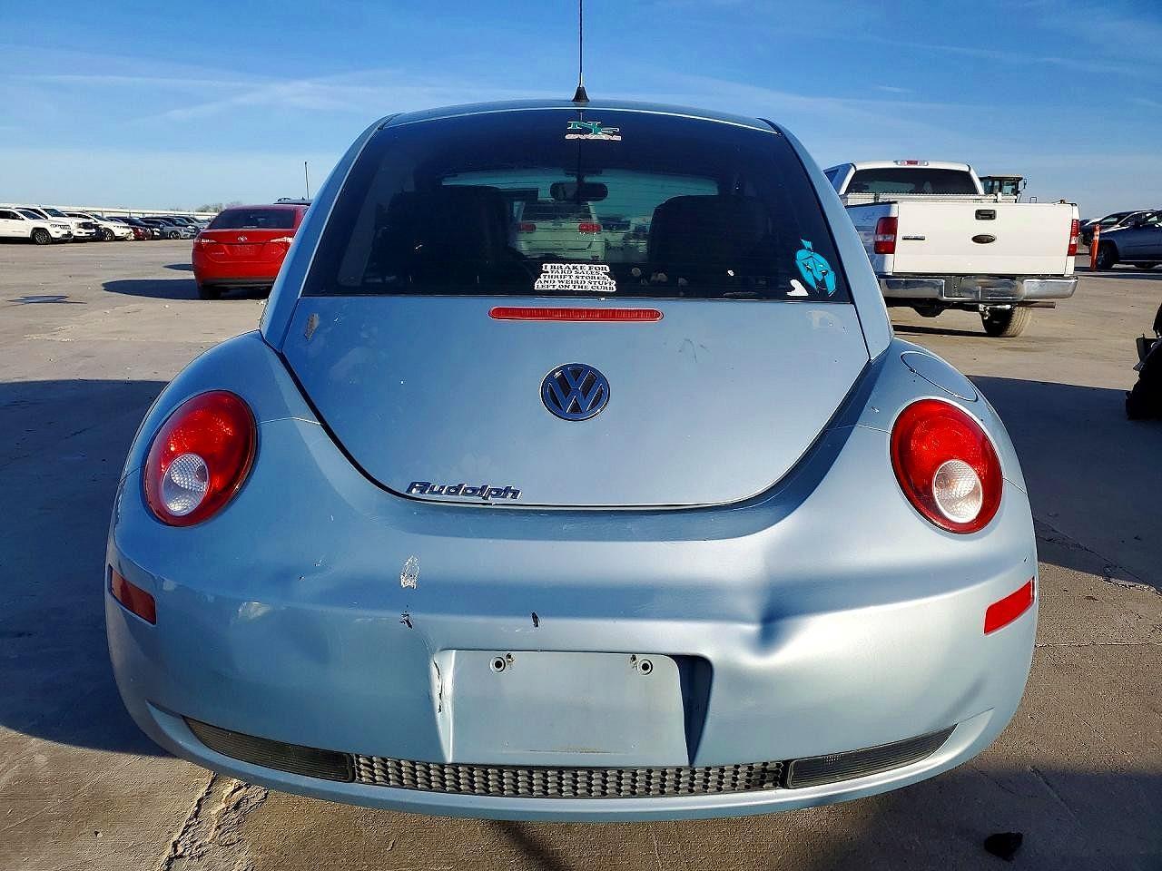 2010 VOLKSWAGEN Beetle