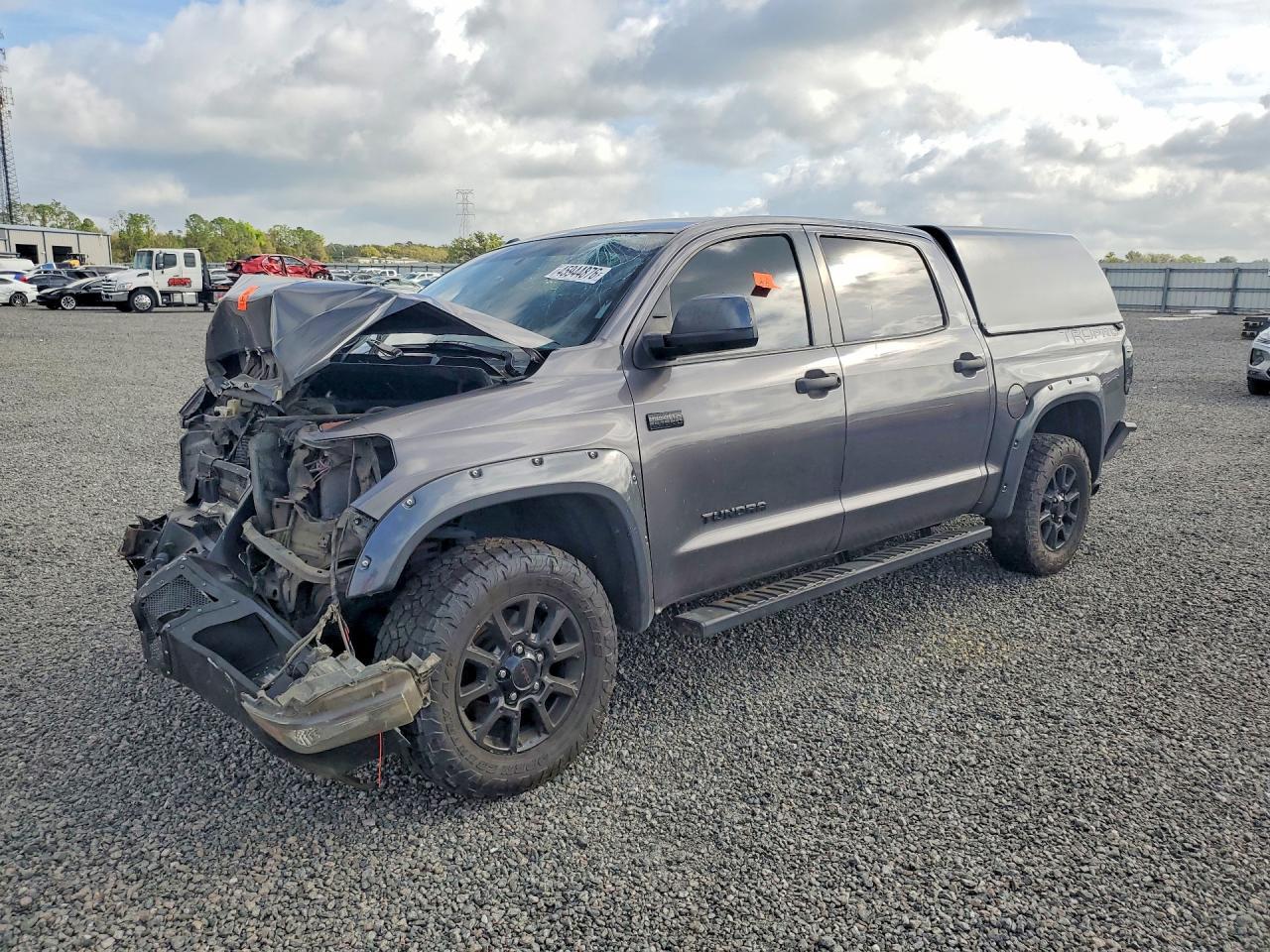 2016 TOYOTA TUNDRA