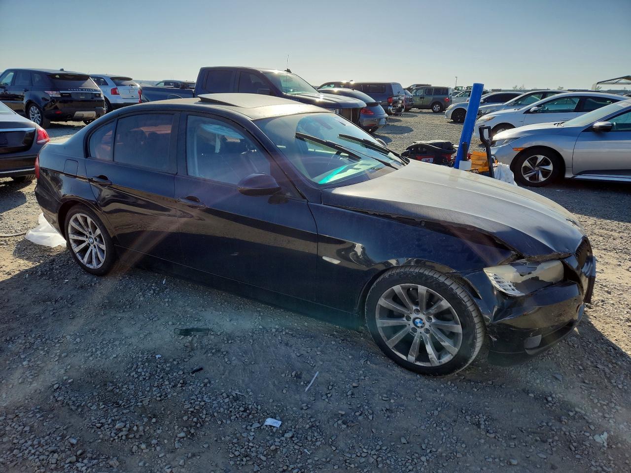 2011 BMW 3 SERIES