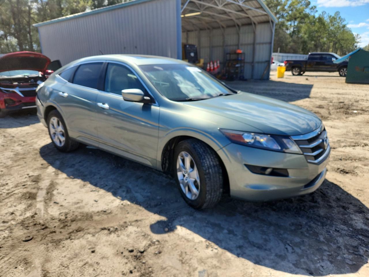 2012 HONDA Crosstour