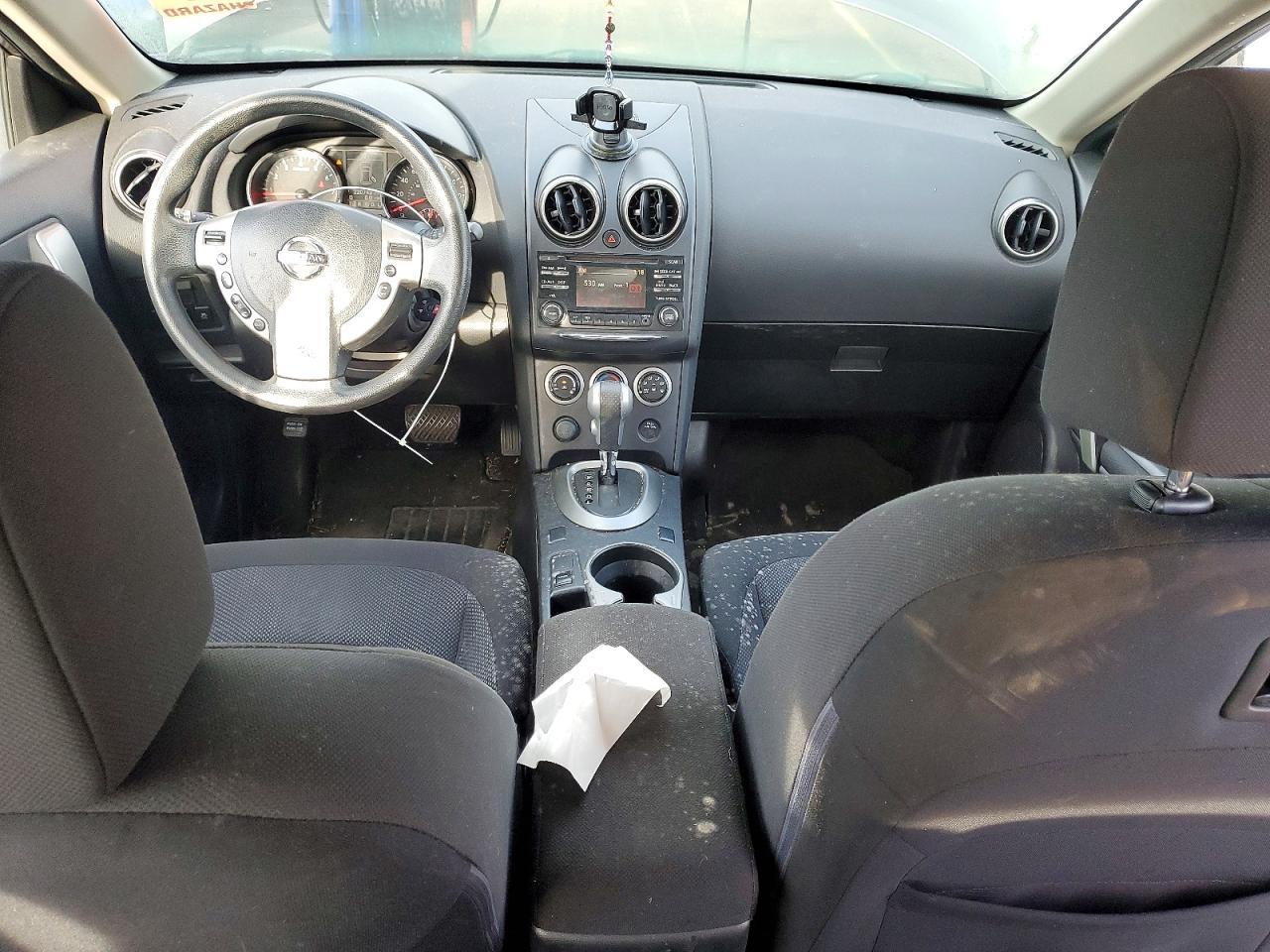 2014 NISSAN ROGUE