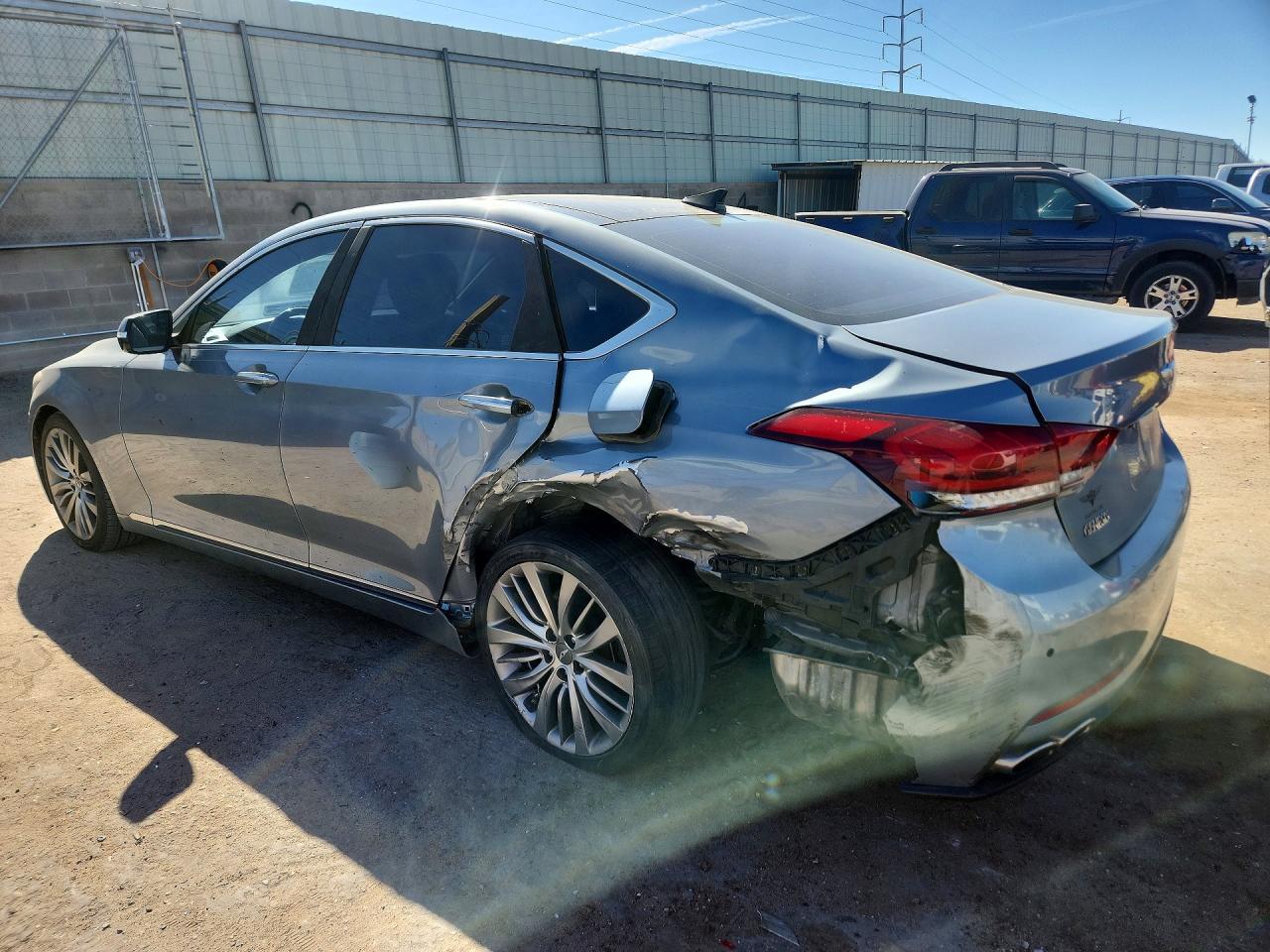2015 HYUNDAI GENESIS