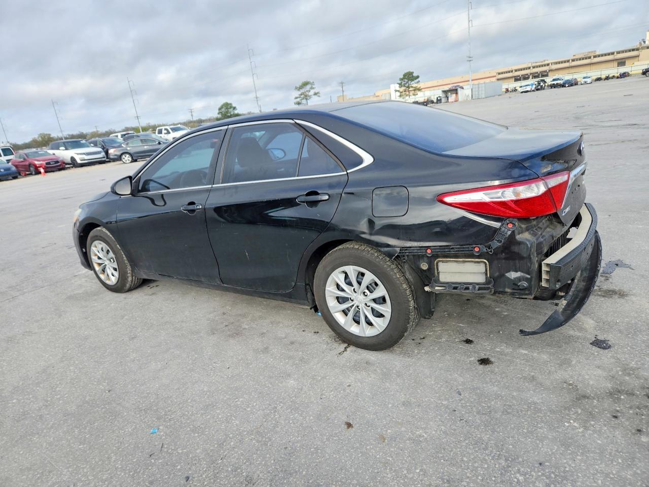 2015 TOYOTA CAMRY