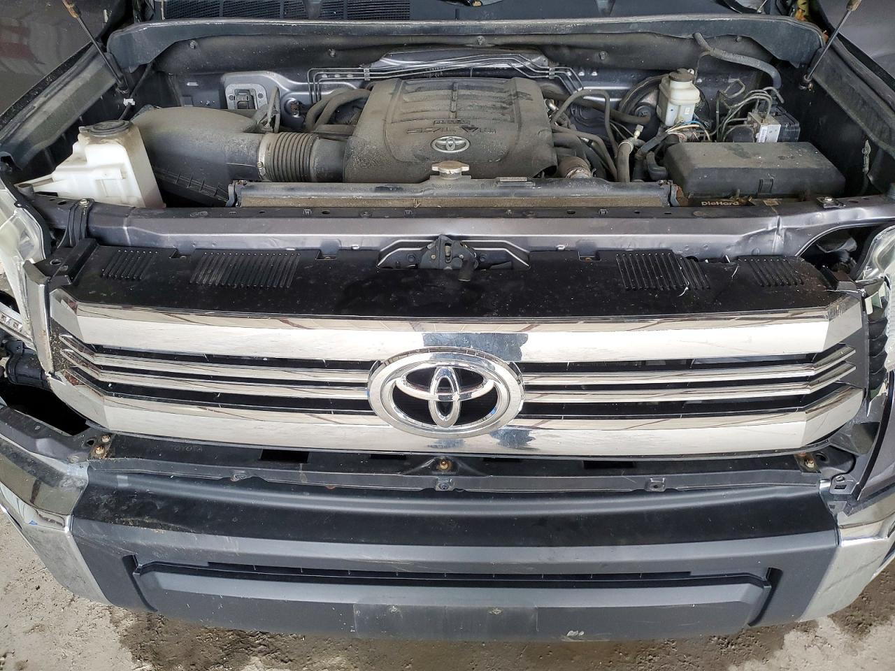 2016 TOYOTA TUNDRA