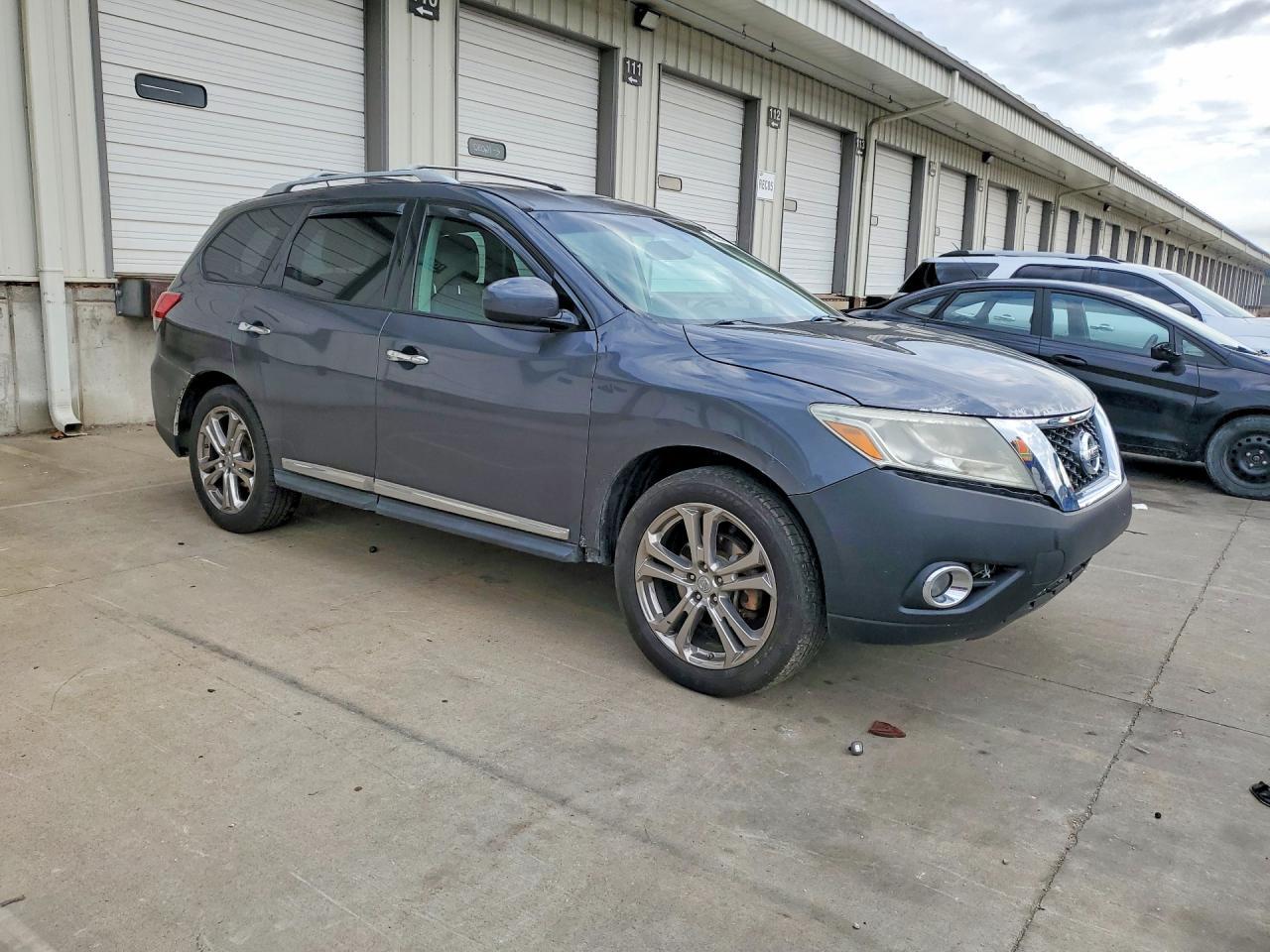 2013 NISSAN PATHFINDER