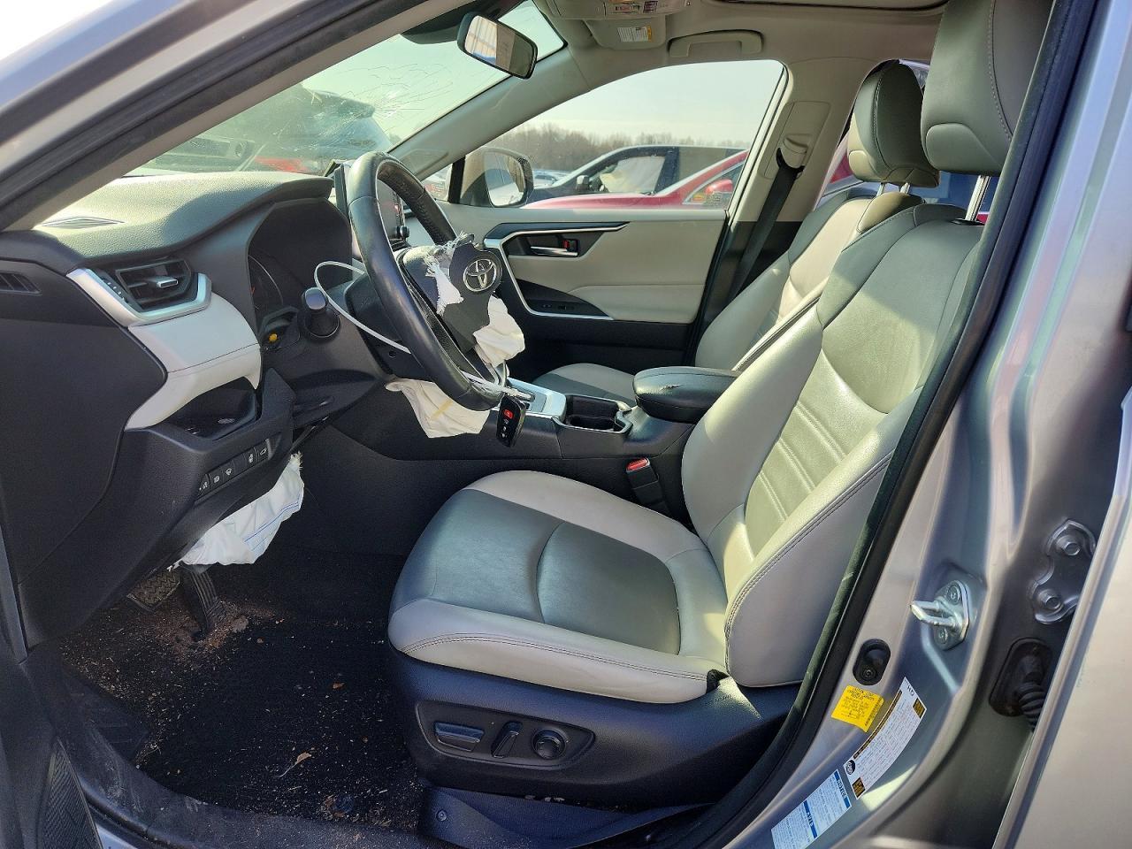 2020 TOYOTA RAV4