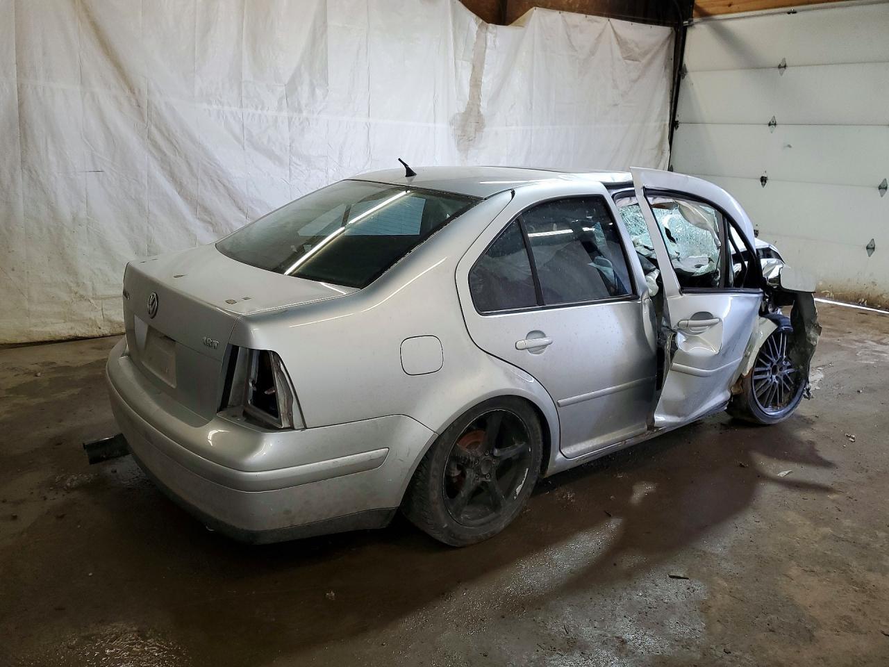 2002 VOLKSWAGEN JETTA