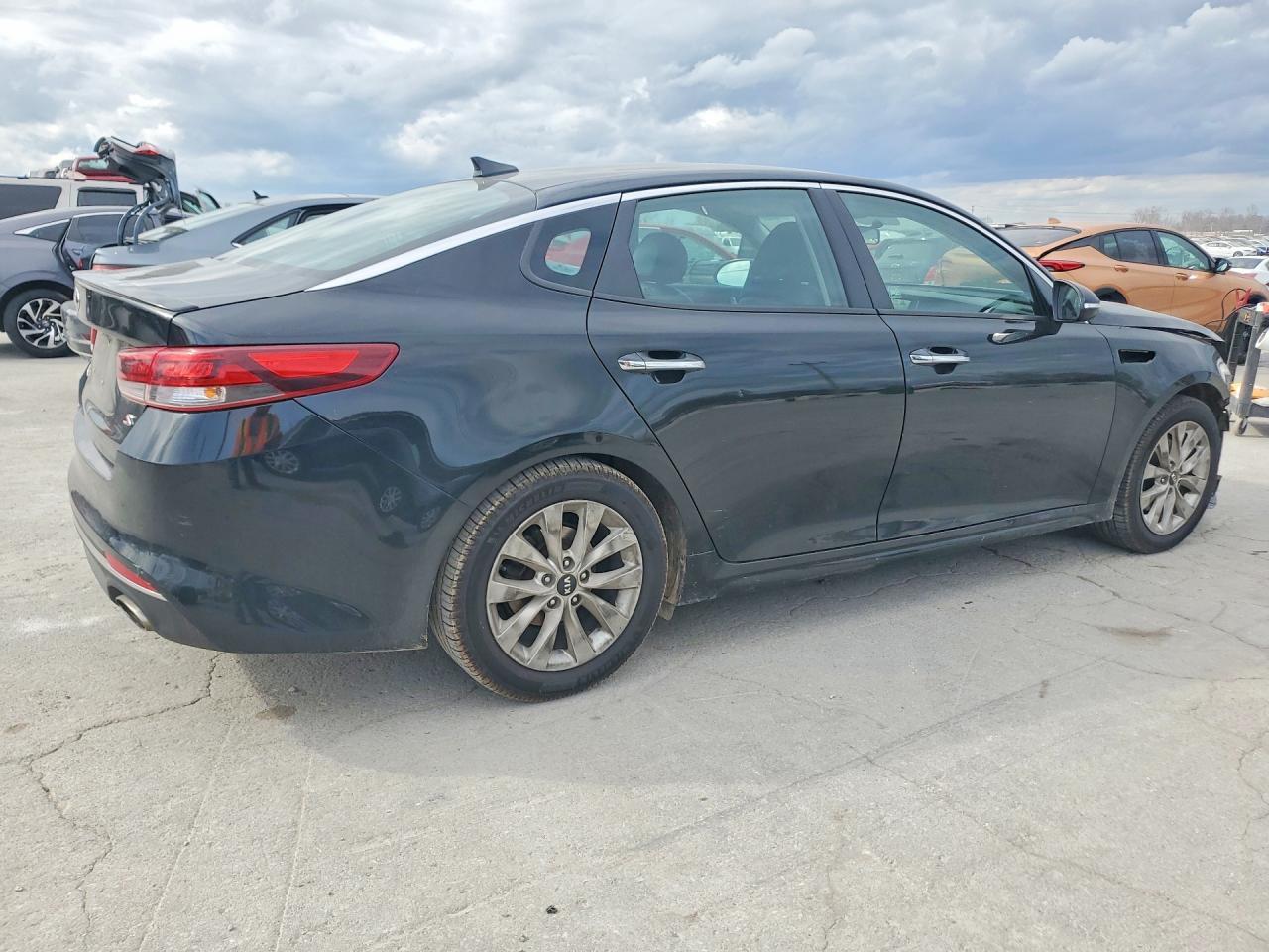 2018 KIA OPTIMA