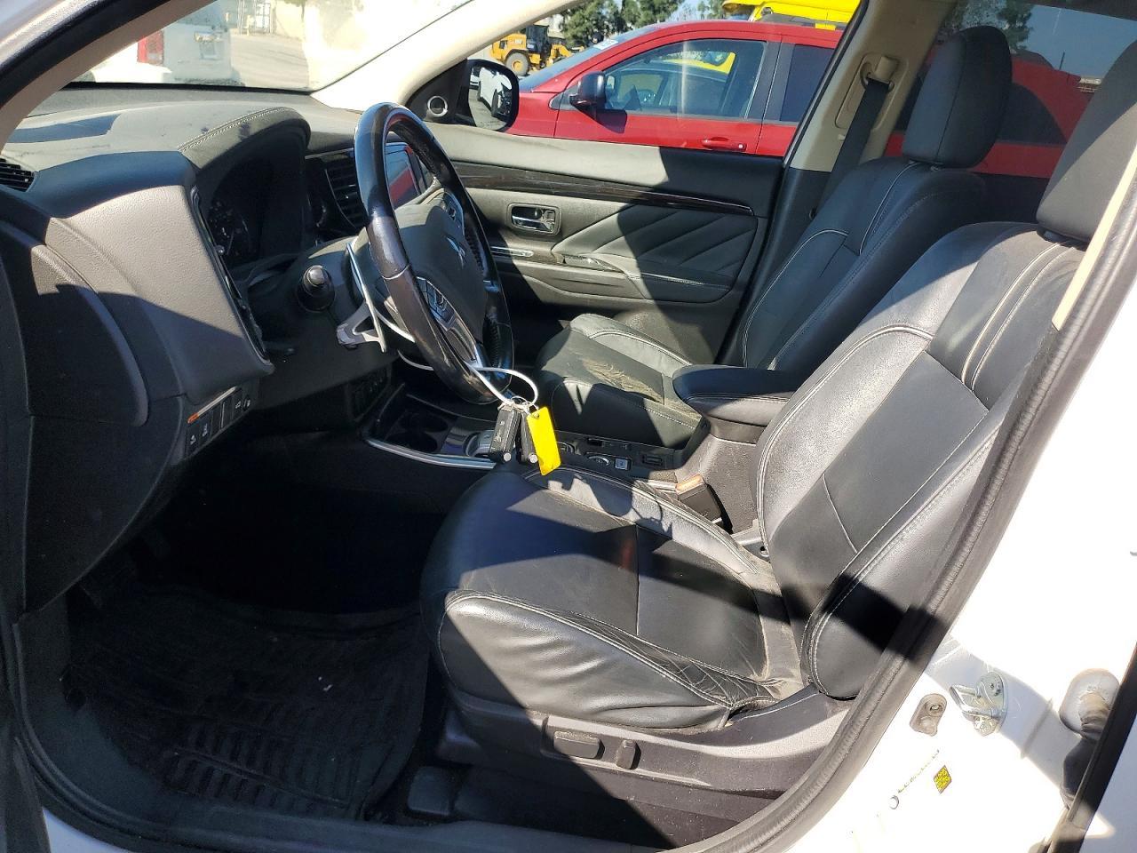 2018 MITSUBISHI outlander