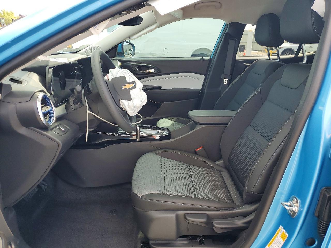 2026 CHEVROLET TRAX