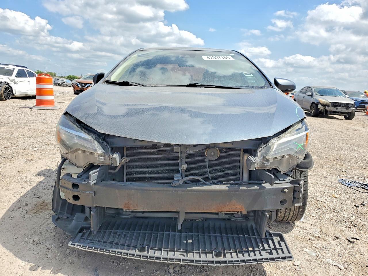 2017 TOYOTA COROLLA