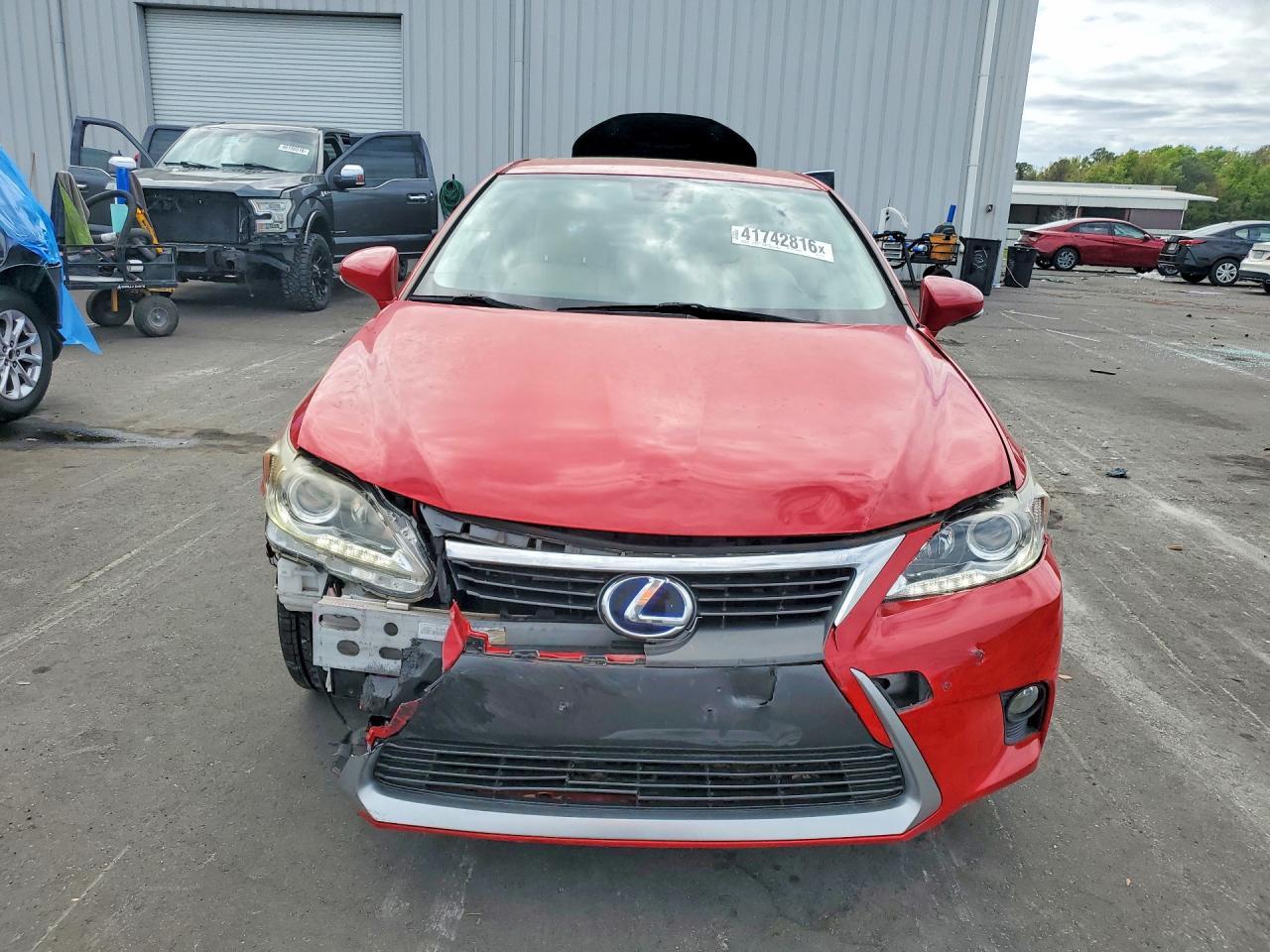 2014 LEXUS CT 200H