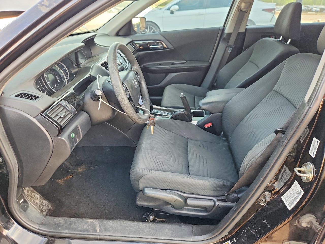 2017 HONDA ACCORD