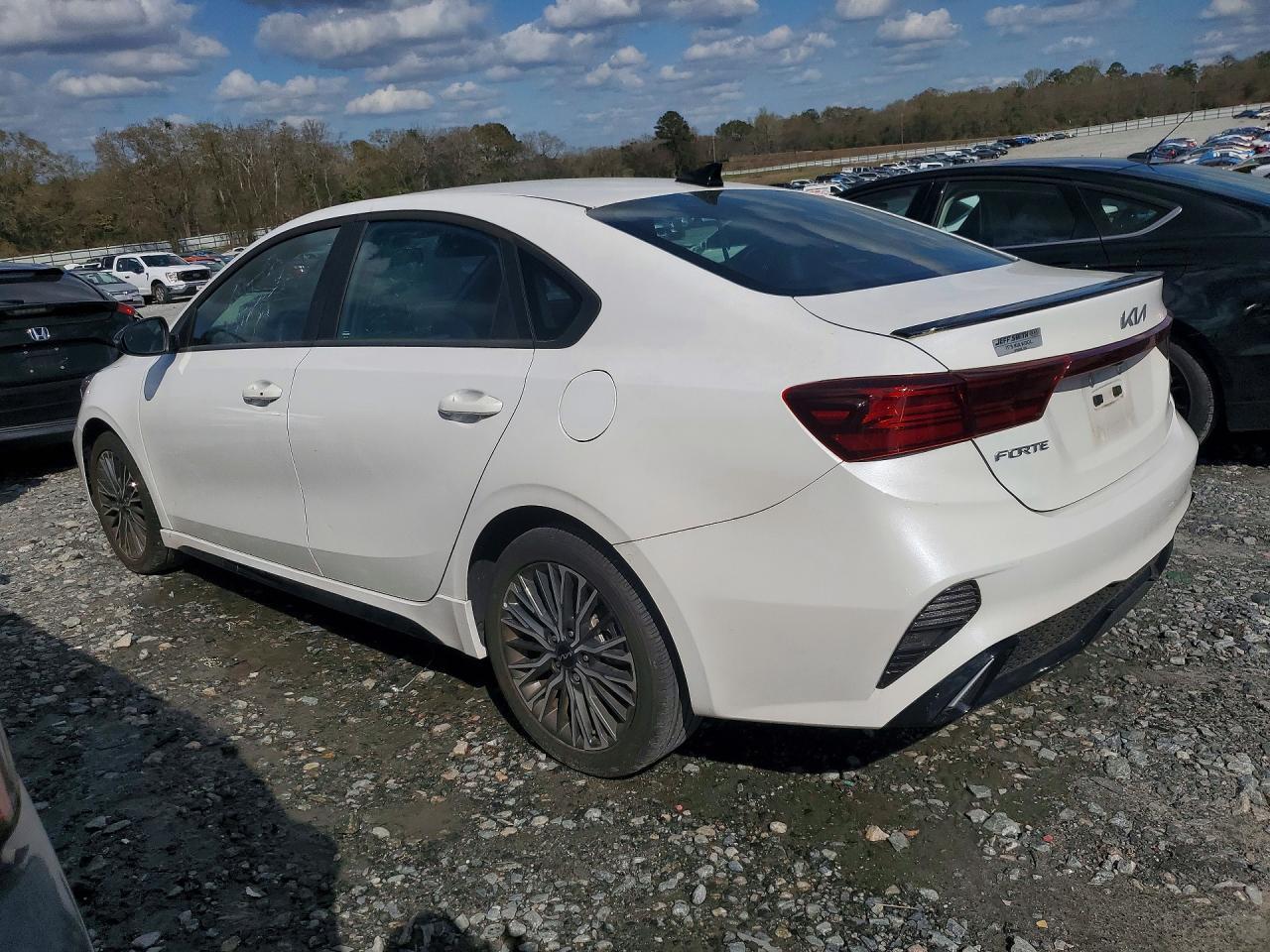 2024 KIA FORTE
