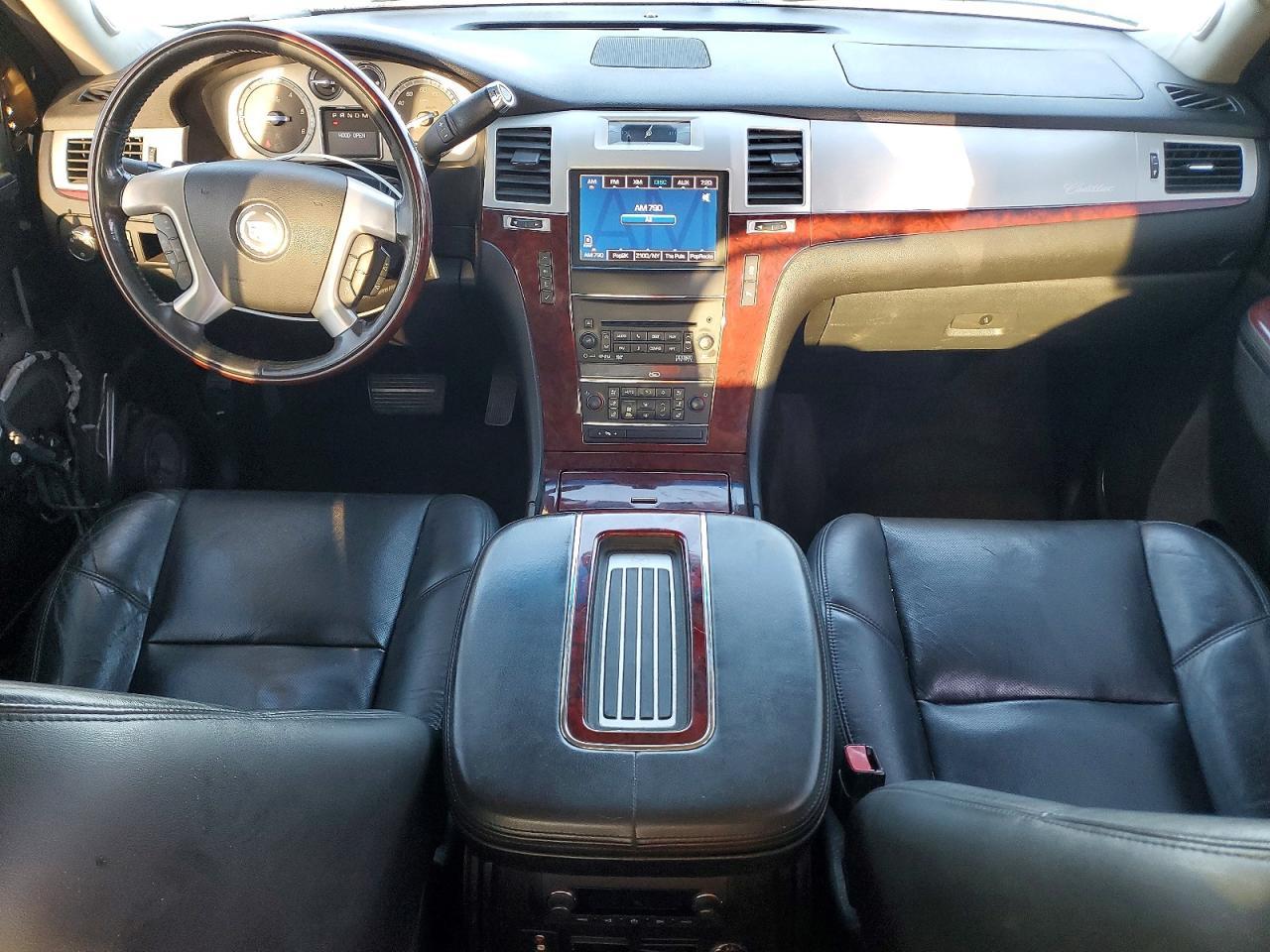 2013 CADILLAC Escalade EXT