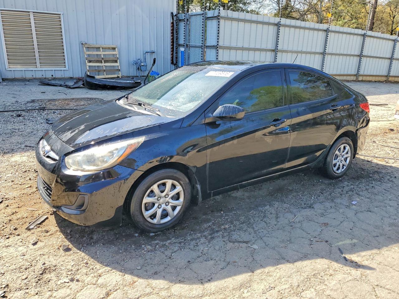 2012 HYUNDAI ACCENT