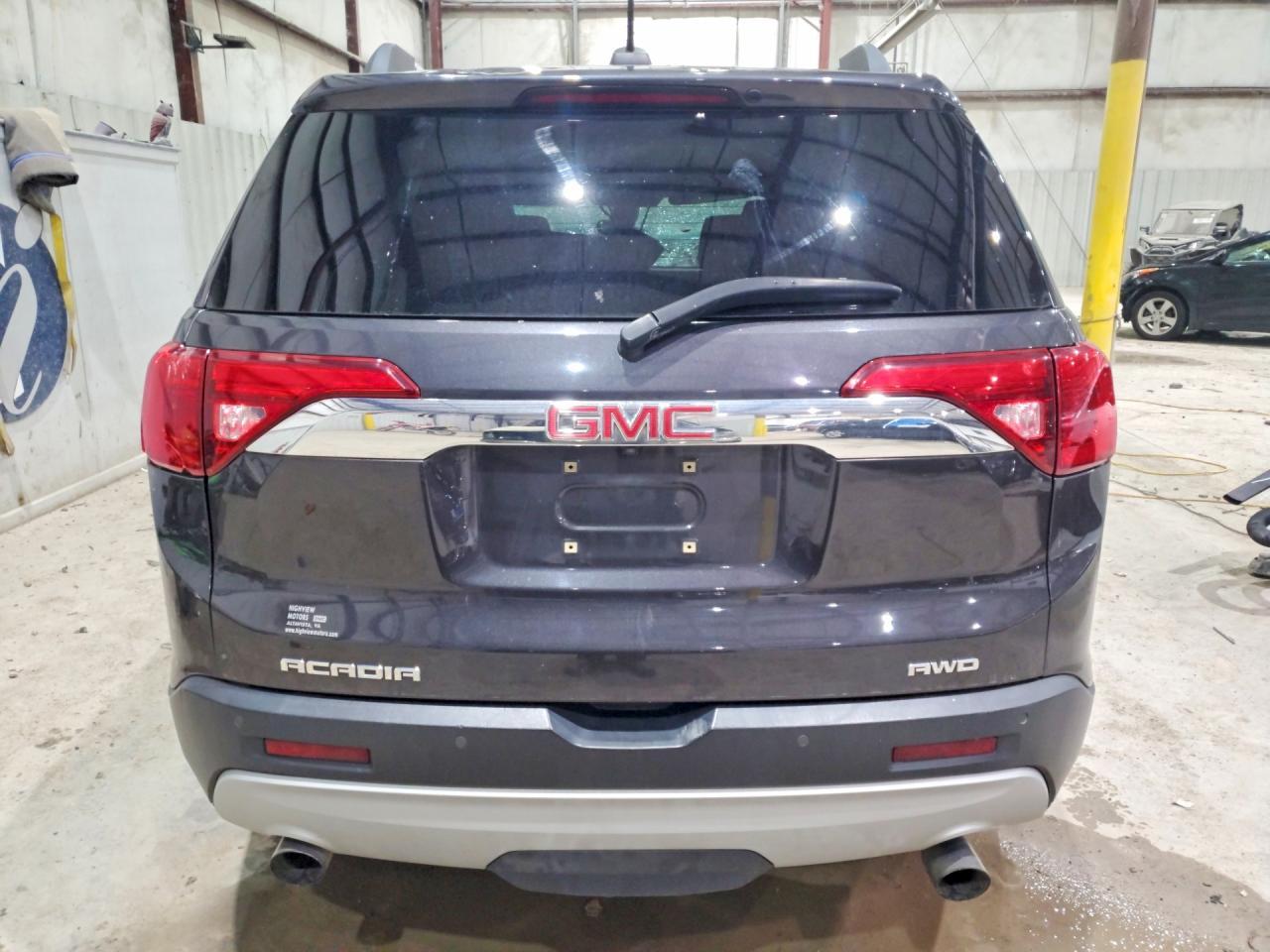 2017 GMC ACADIA