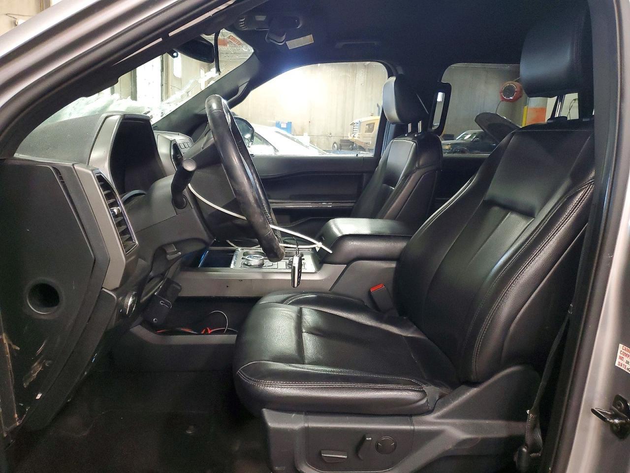 2021 FORD Expedition