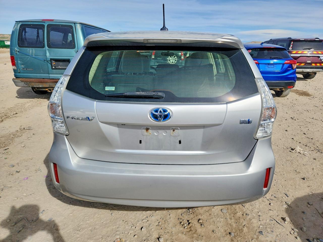 2012 TOYOTA PRIUS V