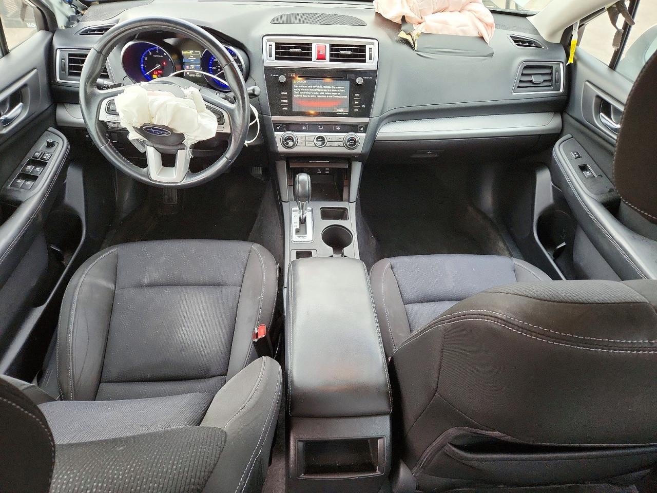 2015 SUBARU Legacy