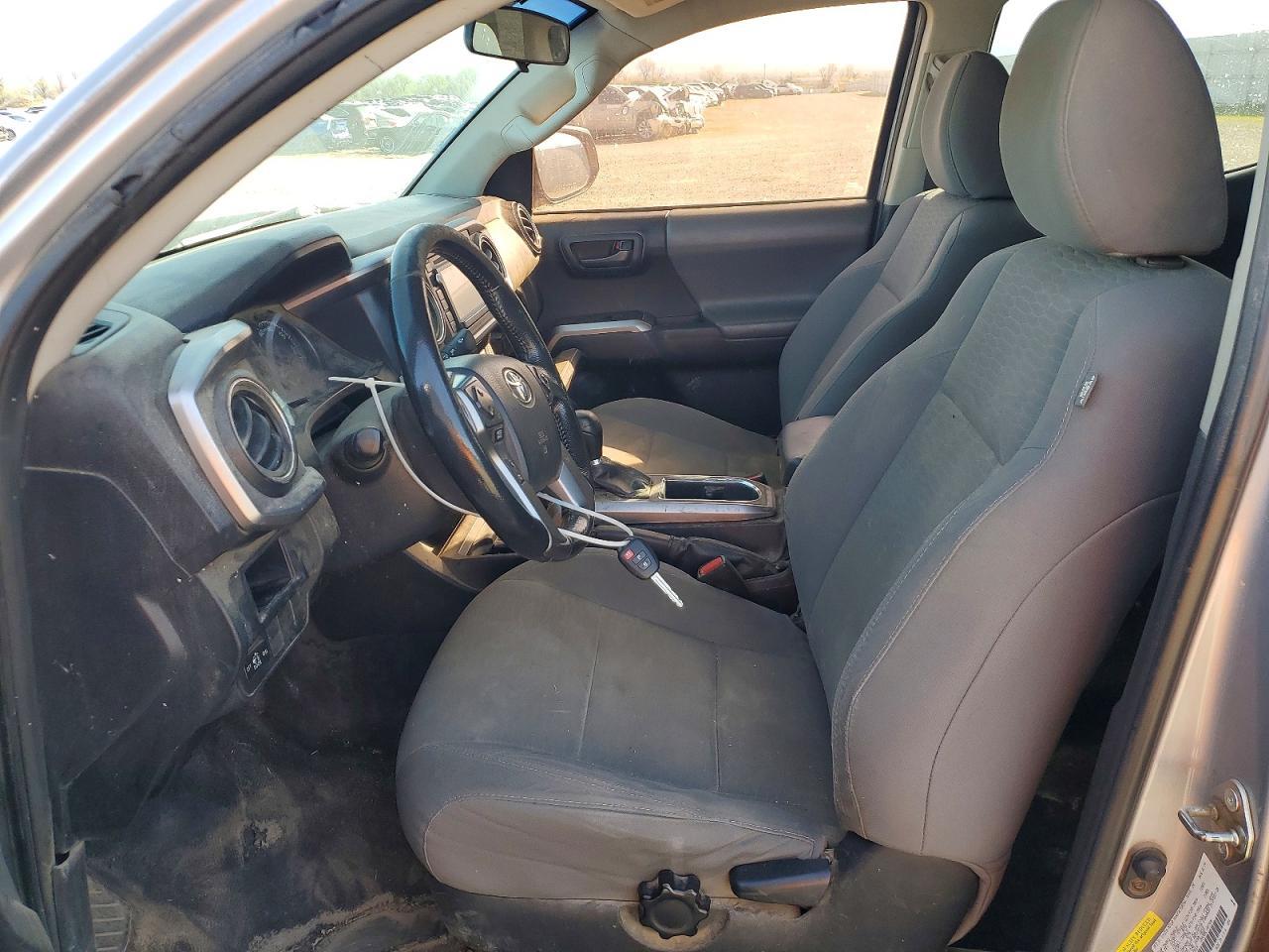 2016 TOYOTA TACOMA