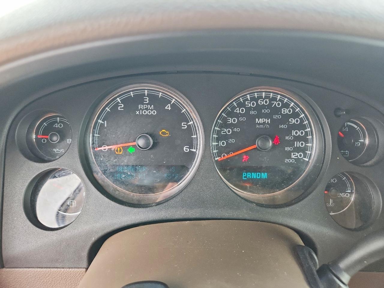 2011 CHEVROLET Tahoe