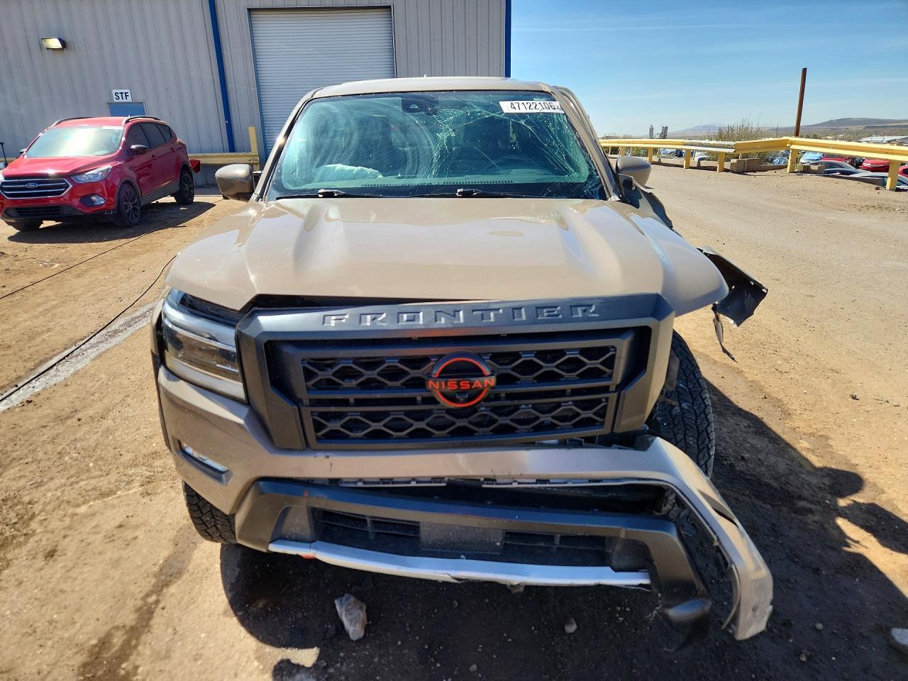 2023 NISSAN Frontier