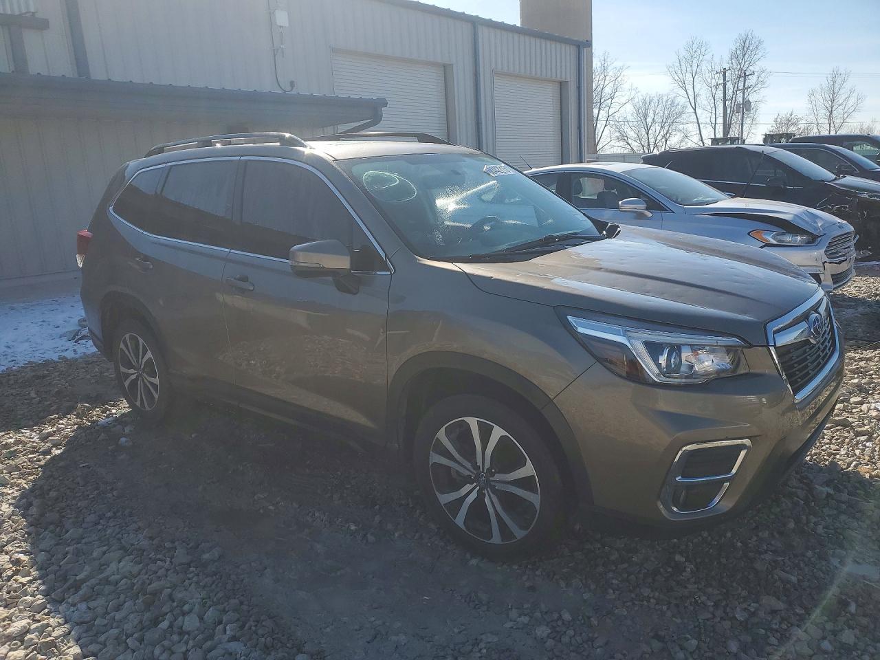 2019 SUBARU FORESTER