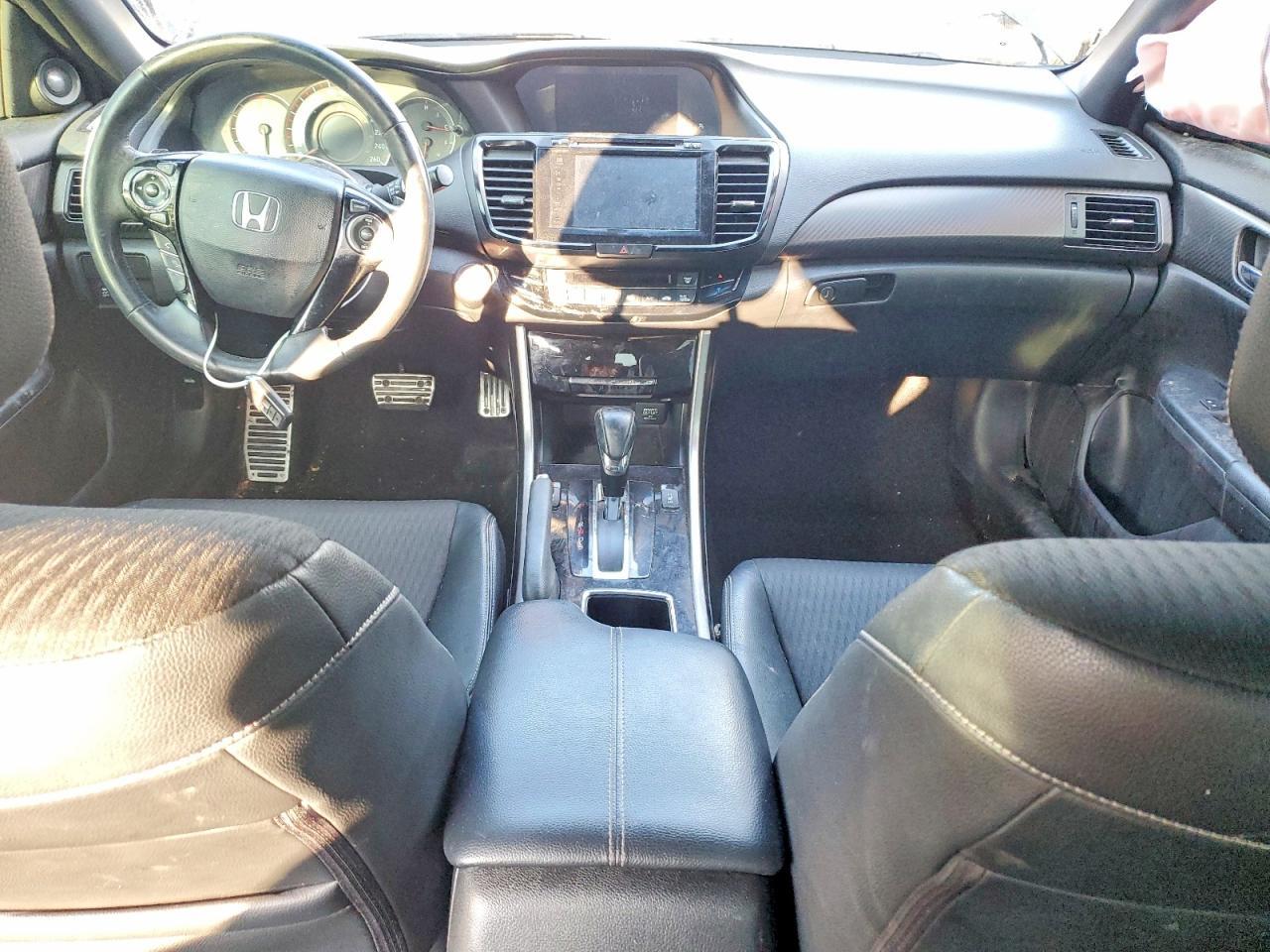 2016 HONDA ACCORD