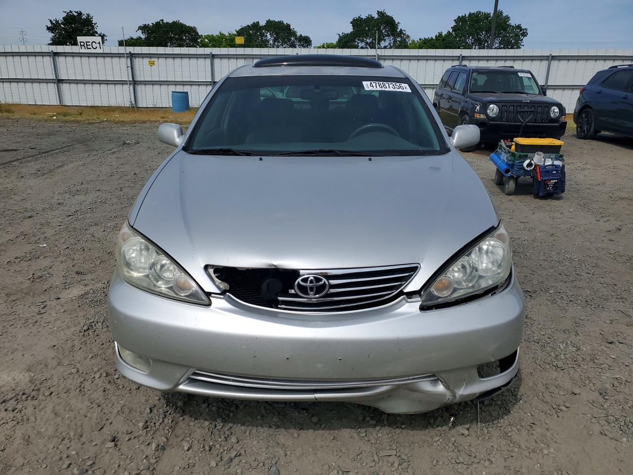 2005 MAZDA Camry