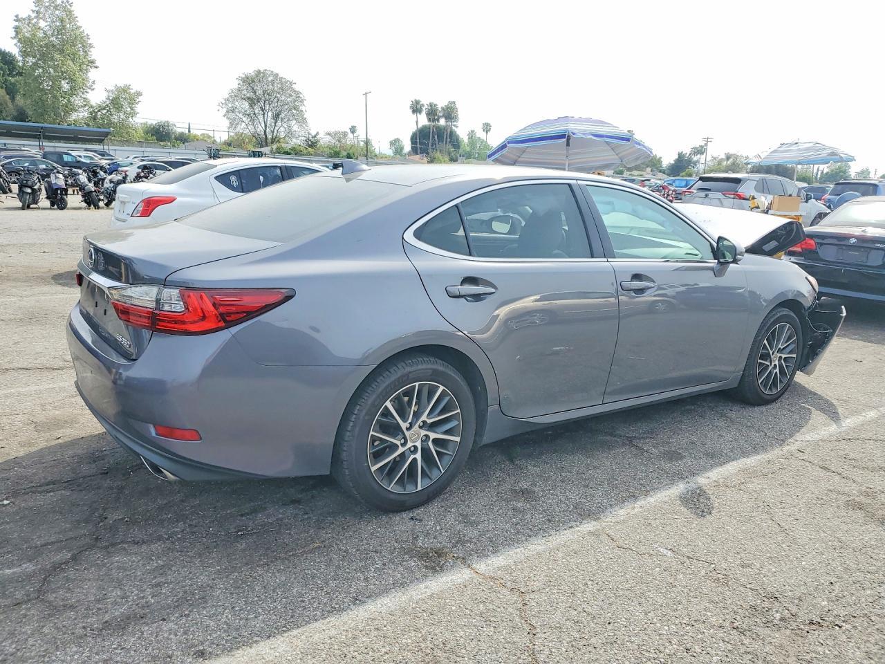2017 LEXUS ES 350