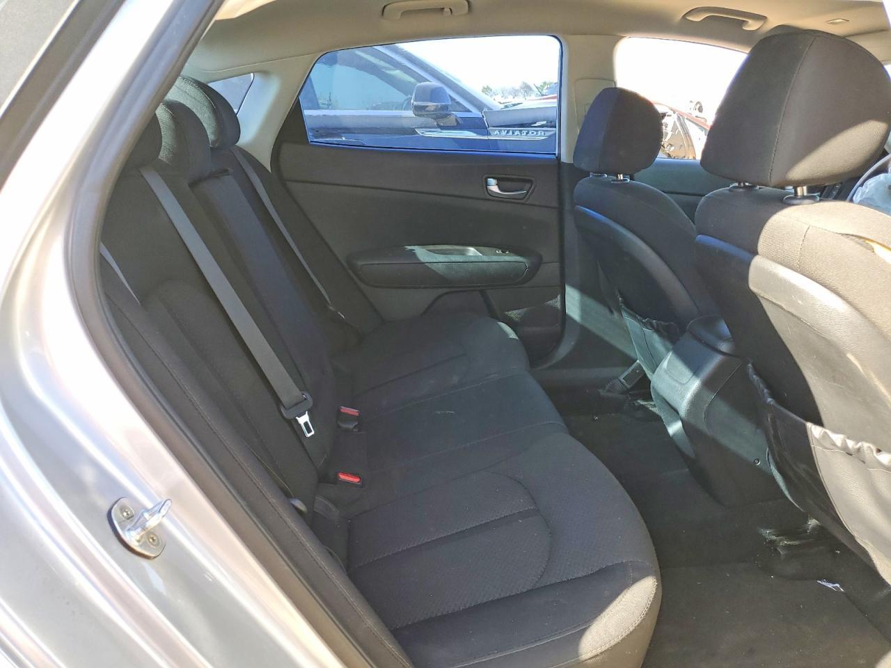 2017 KIA OPTIMA