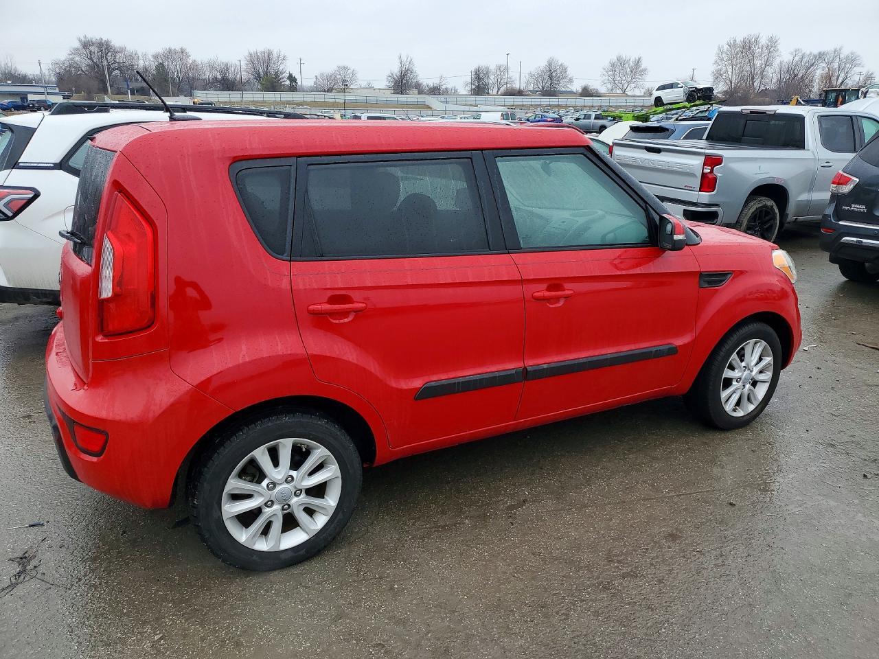 2013 KIA SOUL