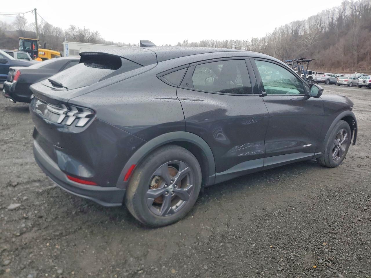 2022 FORD Mustang Mach-E