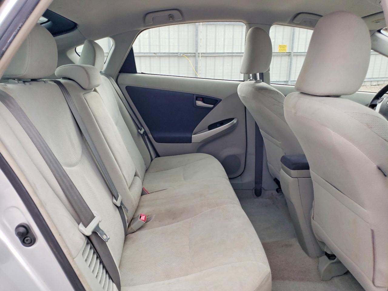 2010 TOYOTA PRIUS