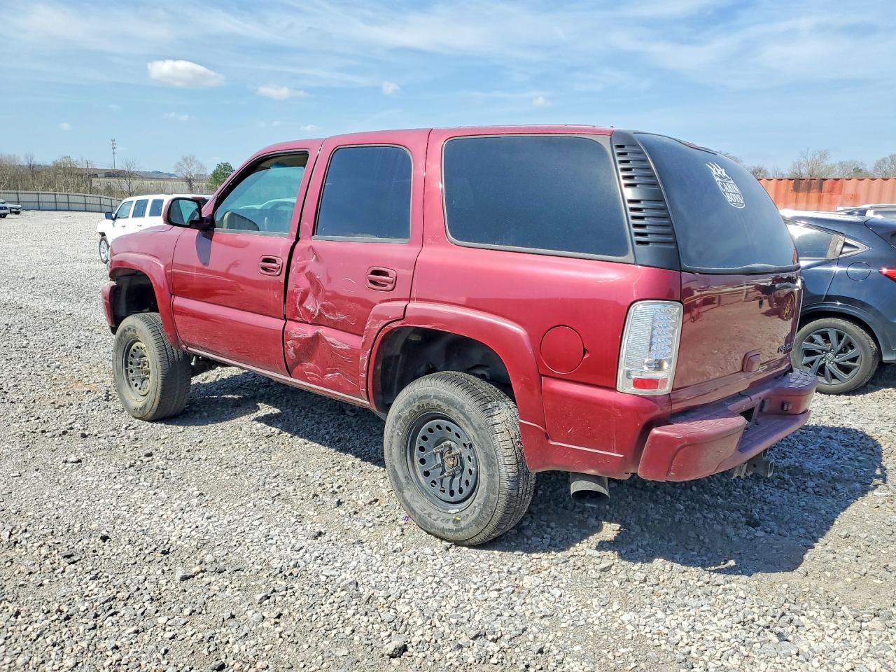 2004 CHEVROLET Tahoe