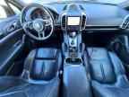 2017 PORSCHE CAYENNE