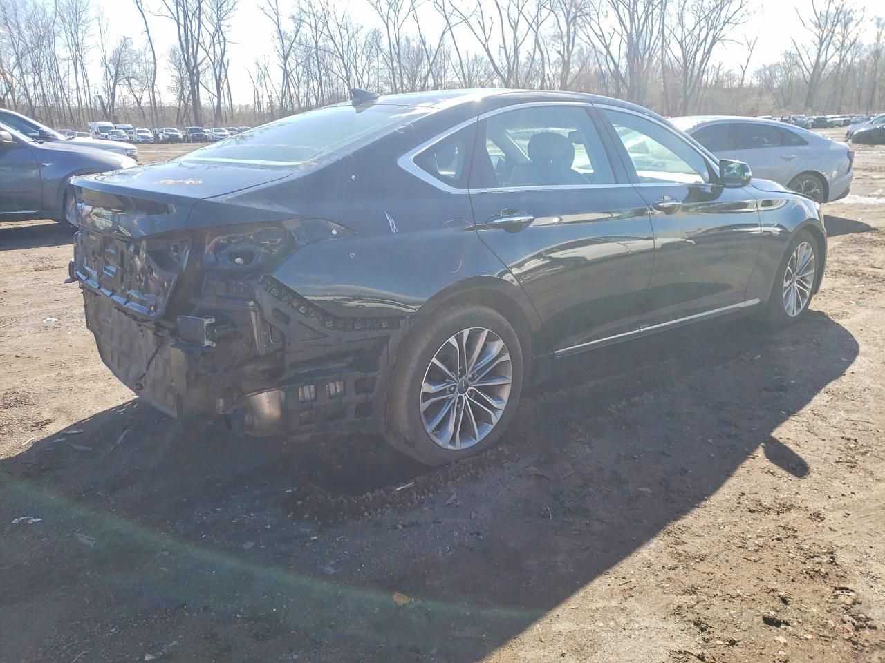 2015 HYUNDAI GENESIS